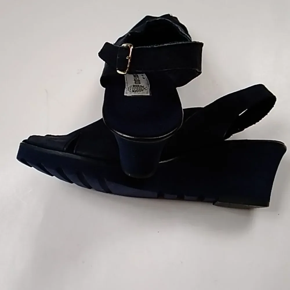 Vintage Andre Assous Made In Spain Handmade Suede Black Women Shoes Size 6